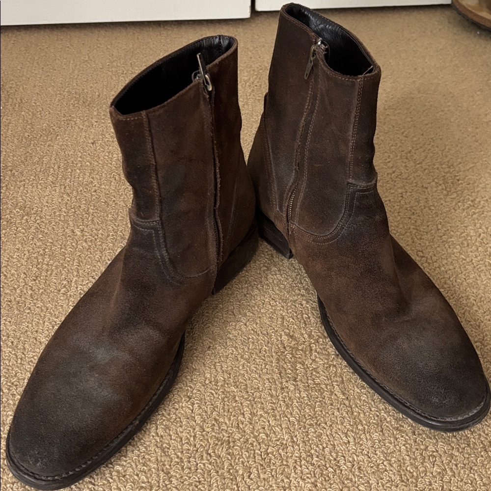 Men’s To Boot New York Dark Brown Waxed Suede Plain Toe Side Zip Boot